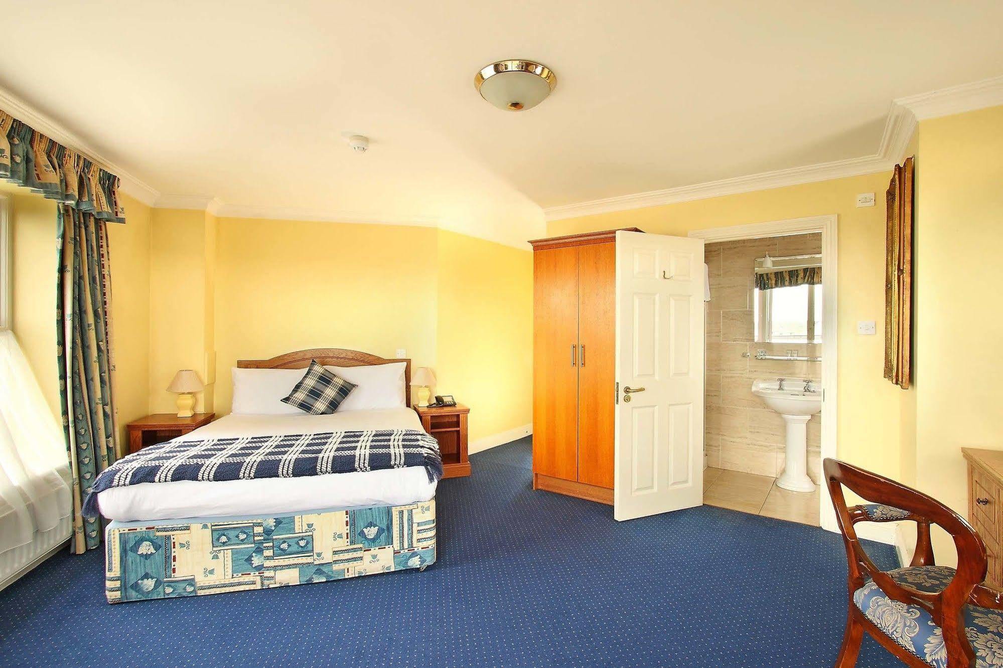 The Sands Hotel Tramore Exteriör bild