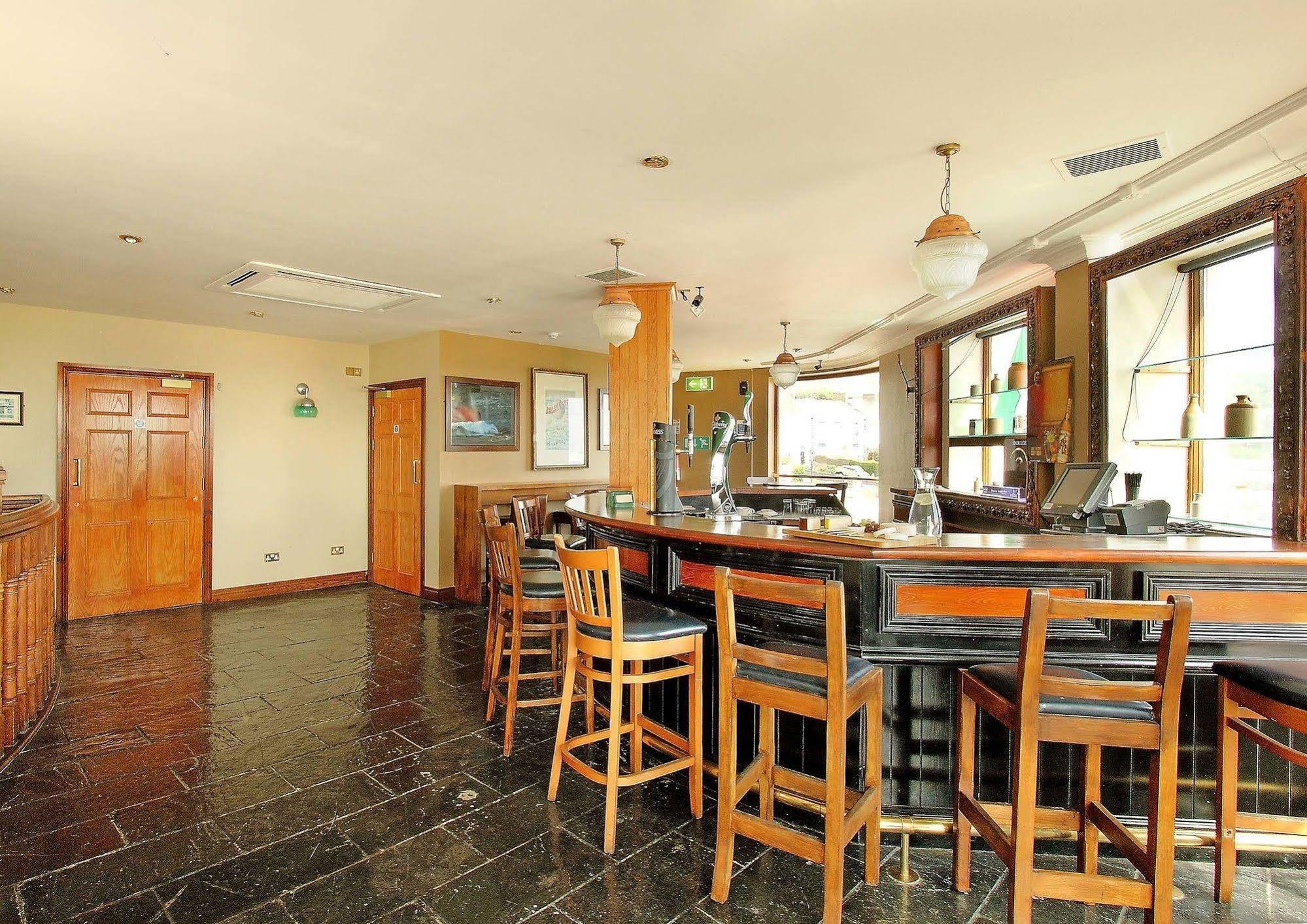 The Sands Hotel Tramore Exteriör bild